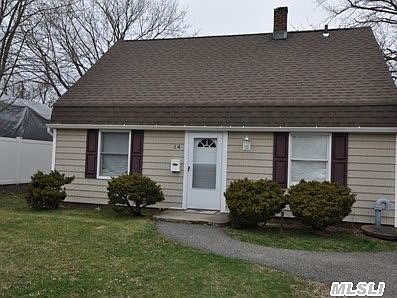 1st image of 14 Clay Ln