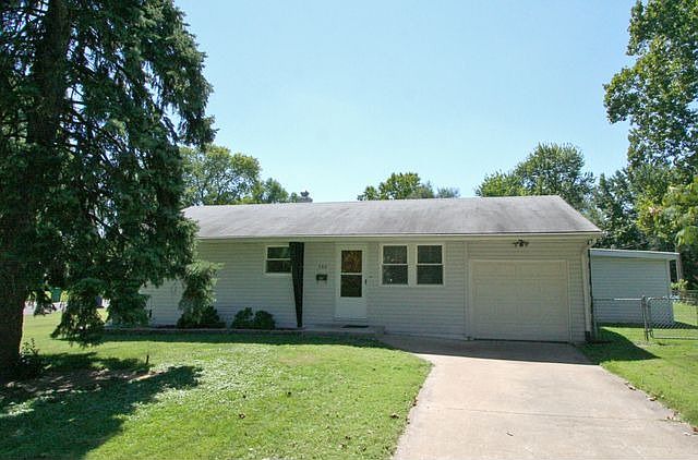 1st image of 700 Tyson Dr