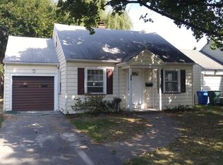 88 Burling Rd, Rochester, NY 14616