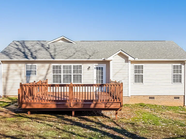 634 Loch Lomond Cir — Photo 16