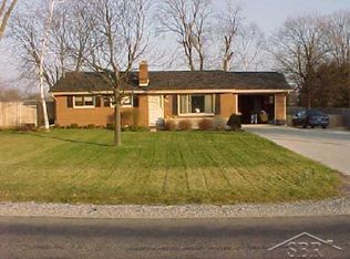 3876 N Thomas Rd, Freeland, MI 48623