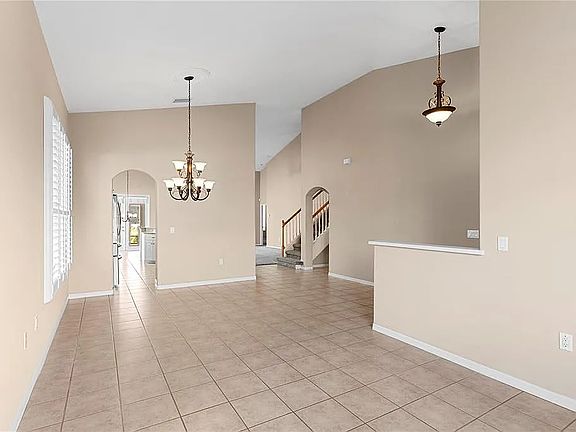 5th image of 3372 Turnberry Ln