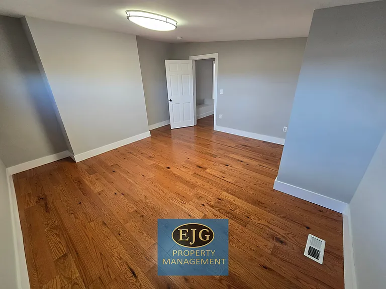 116 Old Homestead Hwy #1 — Photo 17