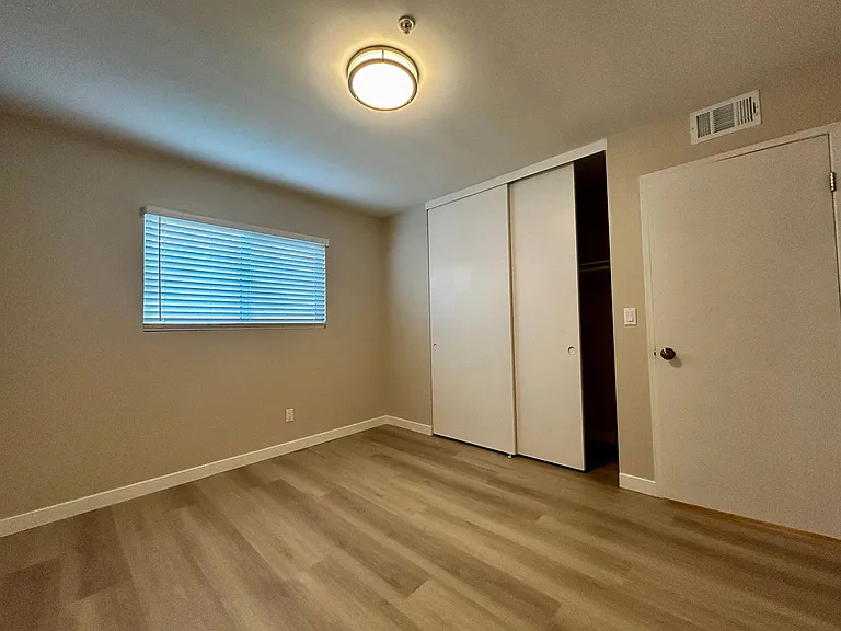 10782 Walnut Street — Photo 19