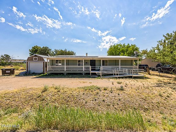 2nd image of 15711 S Red Rock Ln