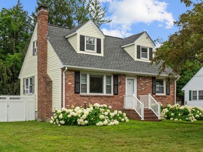 10 Poplar St, Framingham, MA, 01701