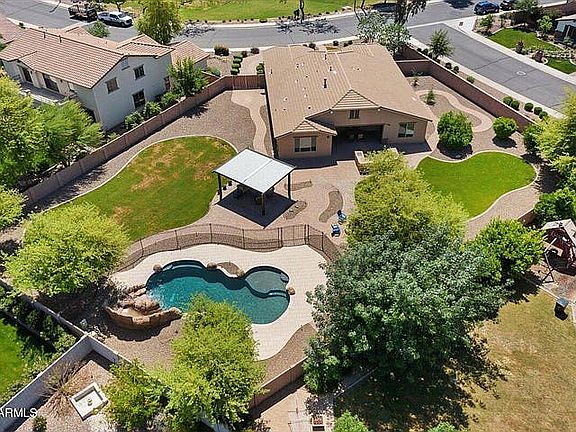 2nd image of 2666 E Carob Dr