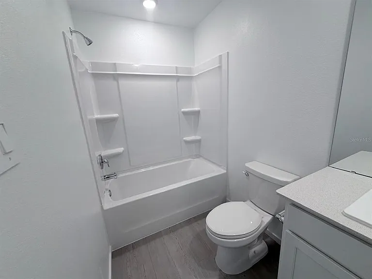 1207 Orion St — Photo 18