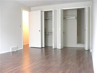 5th image of 851 Tollis Pkwy #1