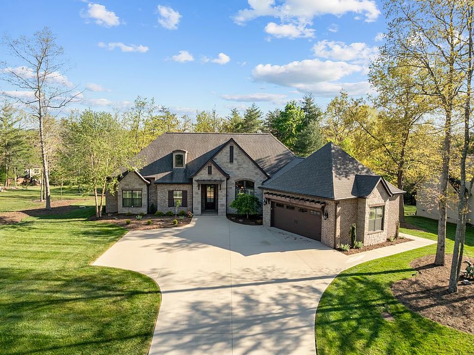 1st image of 125 Minetta Dr