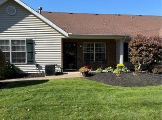 1087 W Mallard Dr, Madison, OH 44057