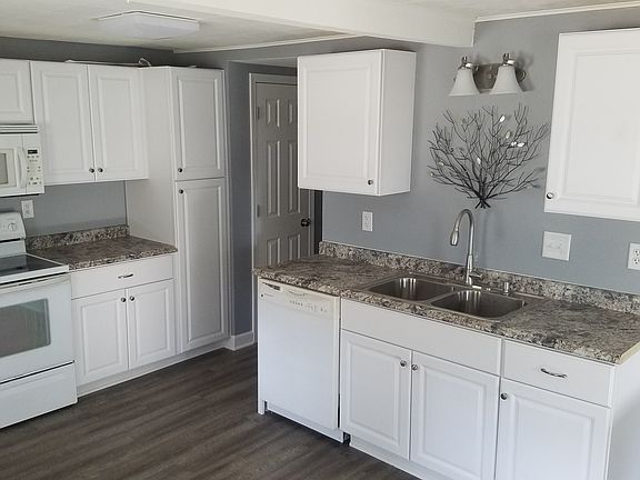 Completely remodeled kitchen