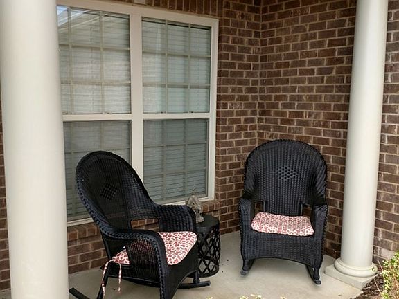 3rd image of 8508 Rolling Oaks Dr SE