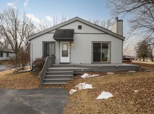 1936 26th Ave NW, Rochester, MN 55901