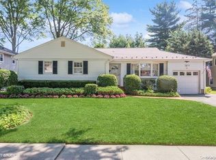 55 Russell Rd, Garden City, NY 11530