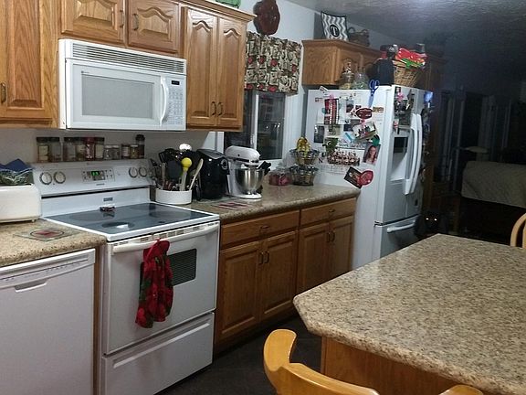 another view of south wall