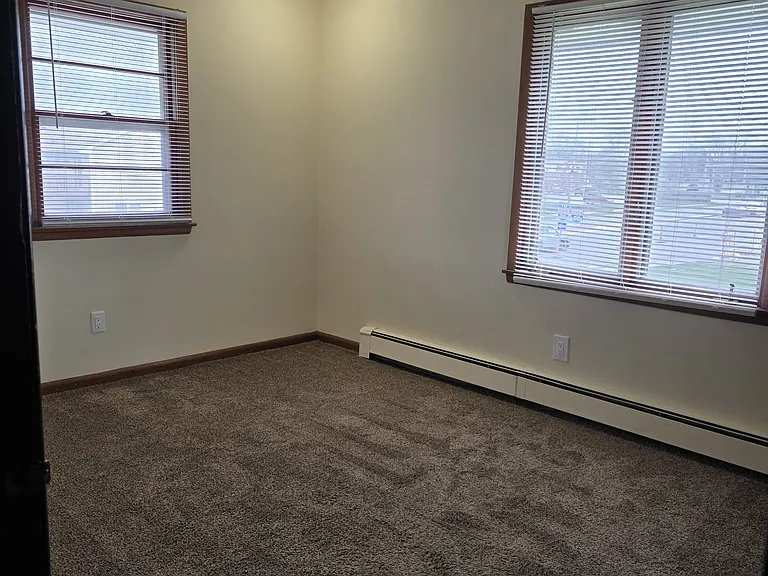 Hickman Commons — Photo 10