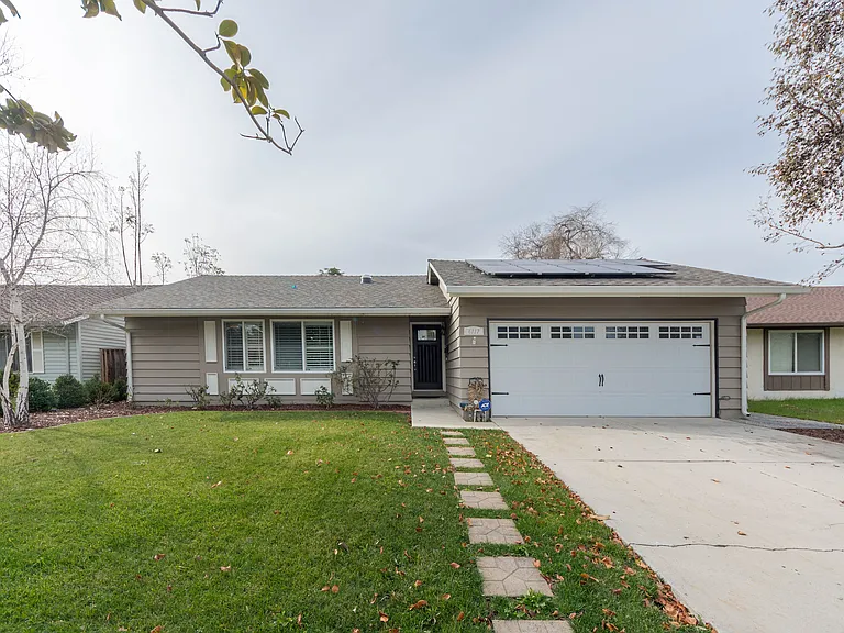 6117 Lean Ave — Photo 1