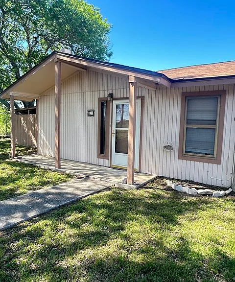 1051 Country Club Dr #28-28-G — Photo 1