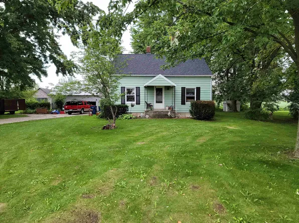 17401 Lincoln Rd, New Lothrop, MI 48460