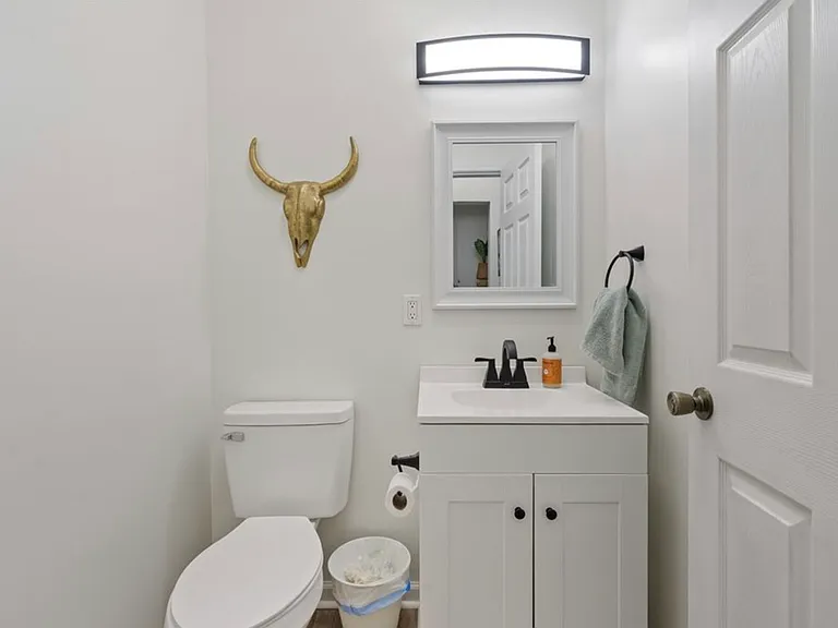 518 Griffin St — Photo 11