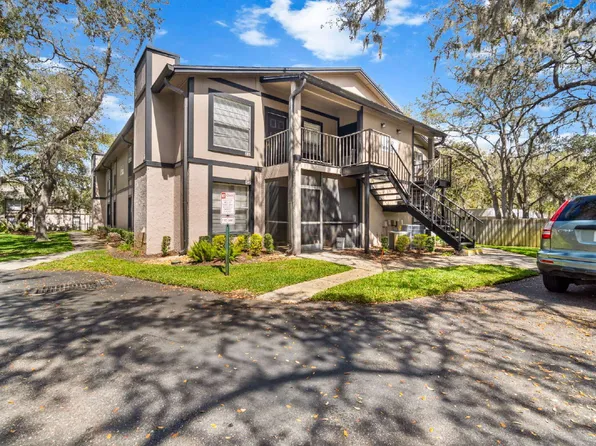 4032 Tumble Wood Trl APT 201, Tampa, FL 33613