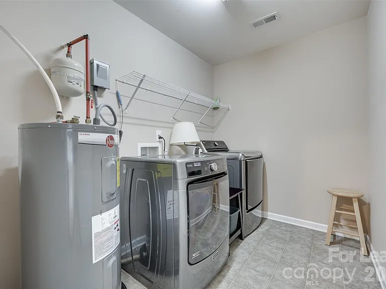 1430 Harpers Inlet Dr — Photo 25