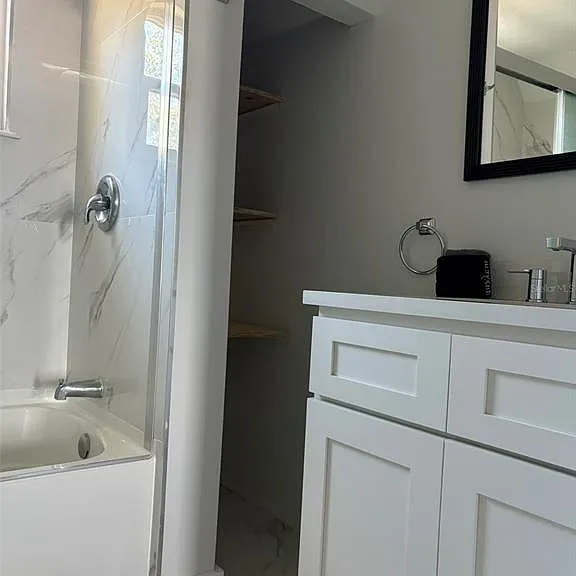2570 Loma Linda St — Photo 11