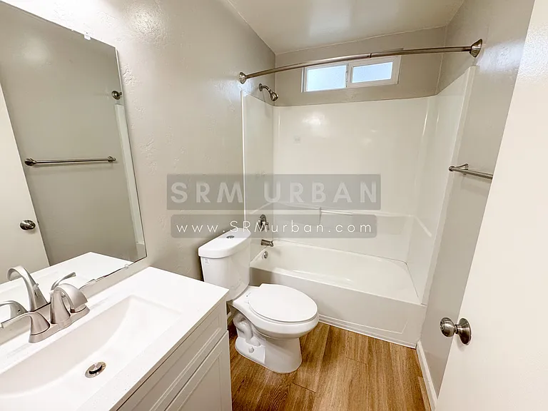 2870 Broadway #8 — Photo 15