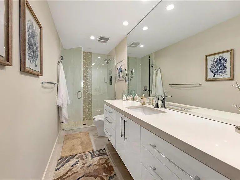 5757 Gulf Of Mexico Dr #305 — Photo 26