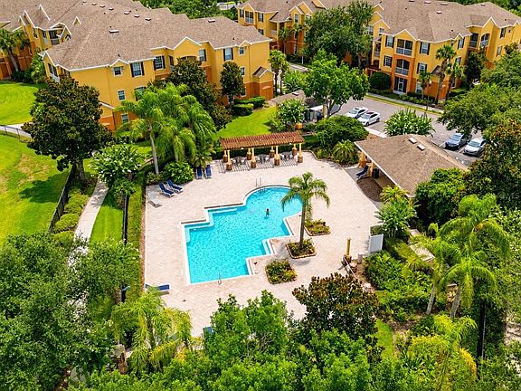 4th image of 6240 CONTESSA DRIVE #204