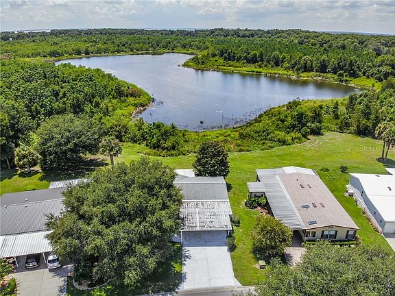 2nd image of 2604 Lake Grassmere Cir #1847