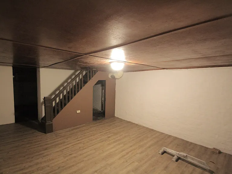 124 S Trenton Ave — Photo 15