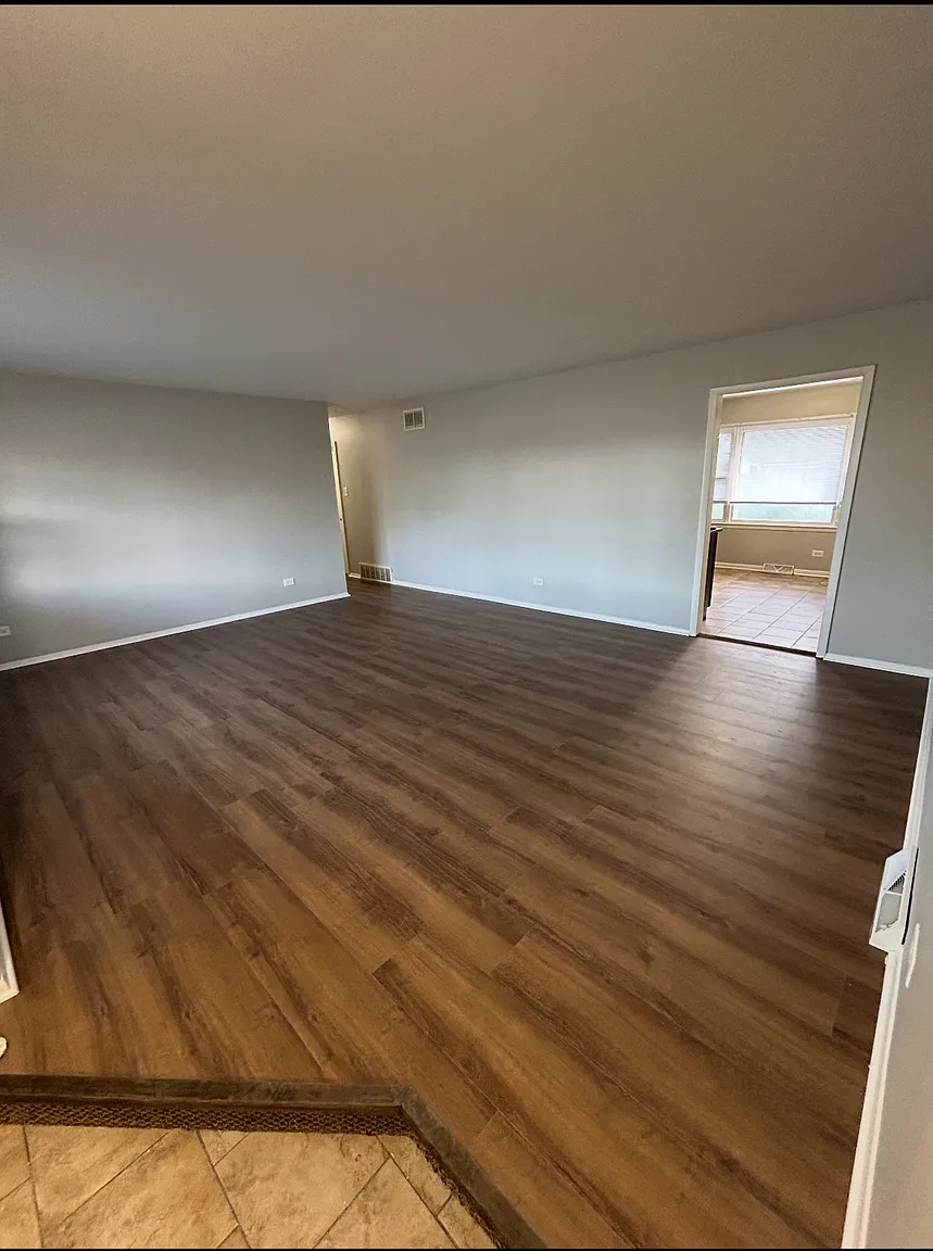 1217 King Dr photo 1