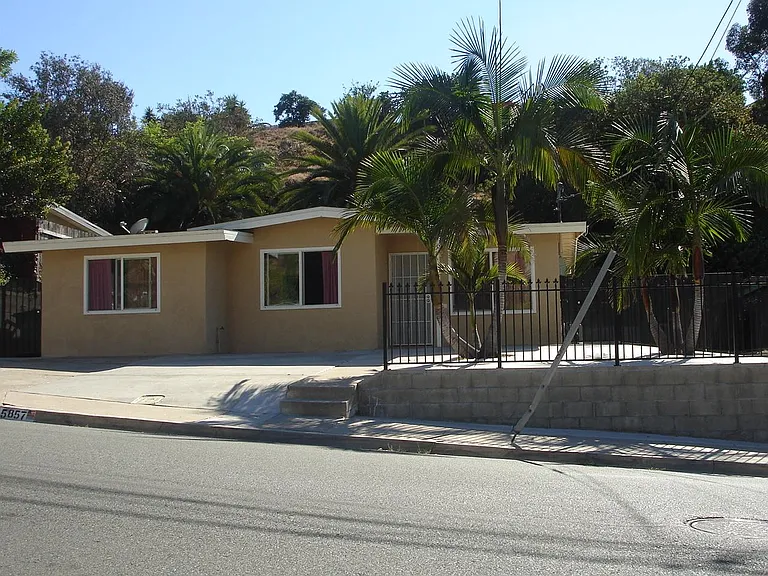 5857 Lynn St — Photo 1