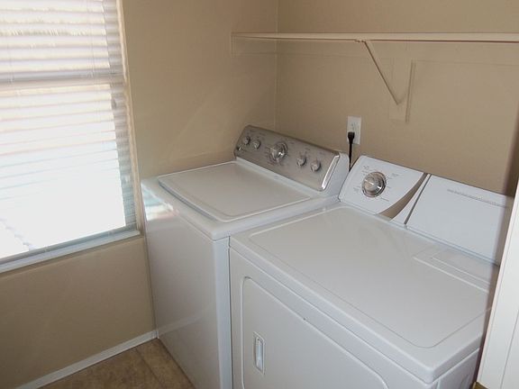 4th image of 2460 E Hazeltine Way
