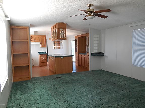 5th image of 15405 N Columbus Blvd