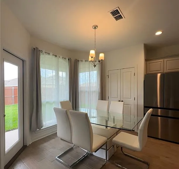 2417 Paso Dr — Photo 5