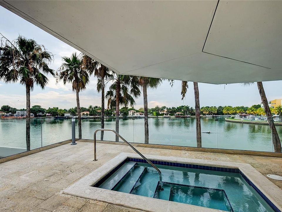 1st image of 5900 Collins Ave APT 1708