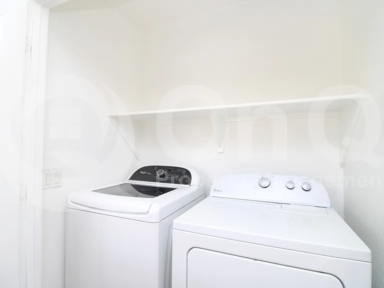 7644 S 64th Ln — Photo 18
