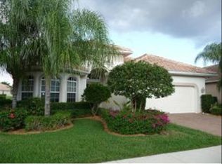6794 Bent Grass Dr, Naples, FL 34113