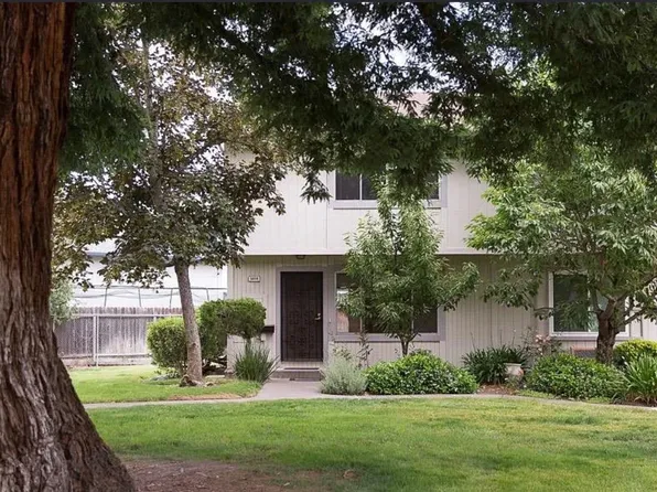 5059 Charmian Dr, Santa Rosa, CA 95409