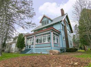 2127 E 4th St, Duluth, MN 55812