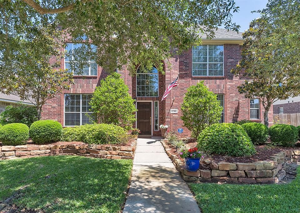 1st image of 17702 Lakes Of Pine Forest Dr