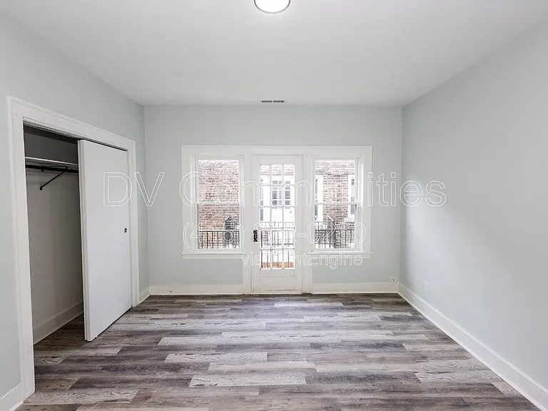 3296 E 149th St #10 — Photo 3