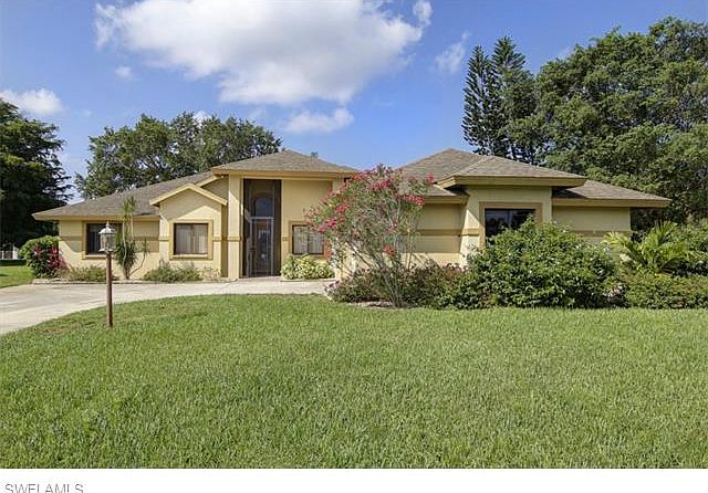 1st image of 22210 Fairmount Ct