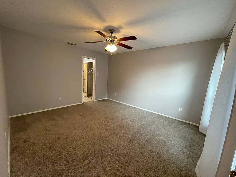 5981 Arapaho Rd #1004 — Photo 11