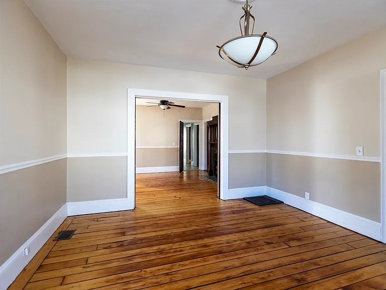 18 Meader St #1 — Photo 13