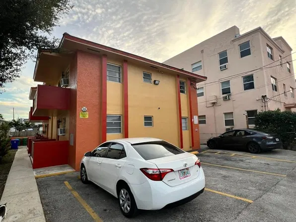1912 SW 2nd St #4, Miami, FL 33135