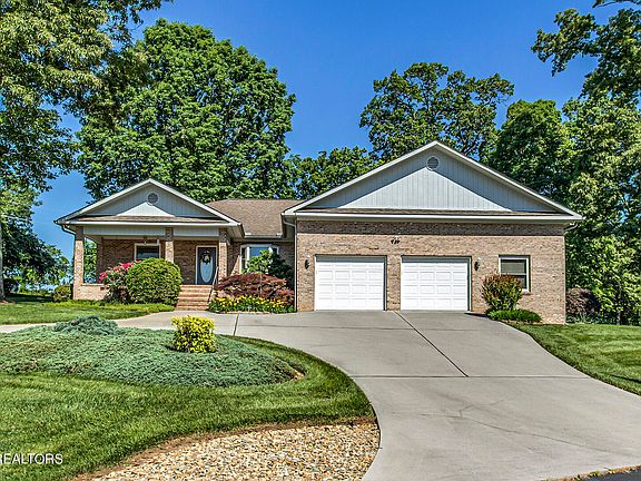2nd image of 201 Seminole Cir